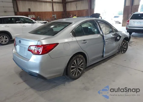 2018 Subaru Legacy 2.5I из США, поврежденный, VIN 4S3BNAB68J3020398